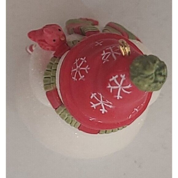 Hallmark Keepsake A Happy Little Snowman Ornament Cardinal Glittery 2005 - Picture 5 of 12